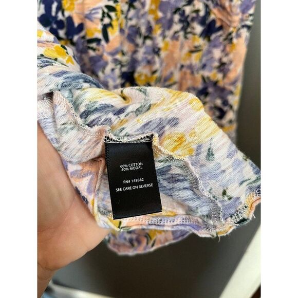 Torrid size 3 3x floral short sleeve top shirt - Picture 5 of 5